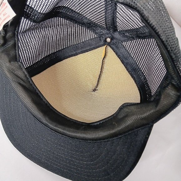 Vintage Rayovac Batteries Trucker Cap Black Red Snap Back Foam Players Taiwan - Picture 12 of 13